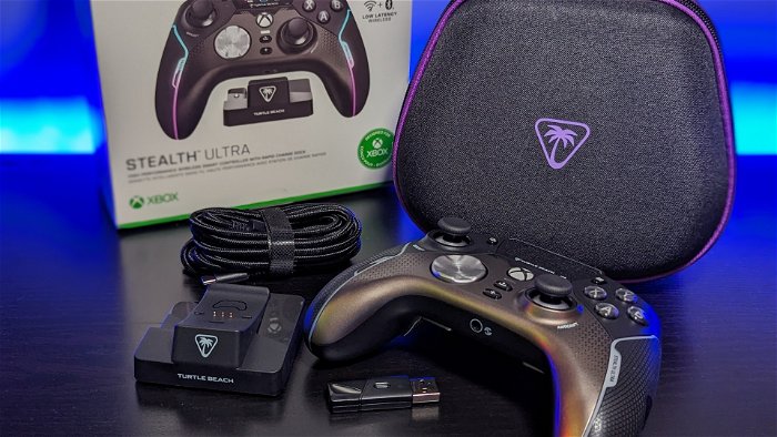 $199.99 Turtle Beach PC and Xbox Controller Has a Built-in Dashboard Screen
