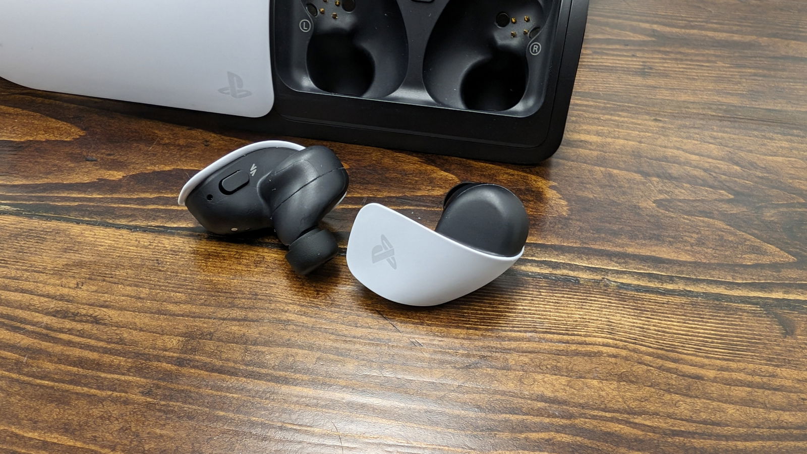 Playstation 5 Pulse Explore Wireless Earbuds Review Playstation 5 Pulse Explore Wireless Earbuds Review