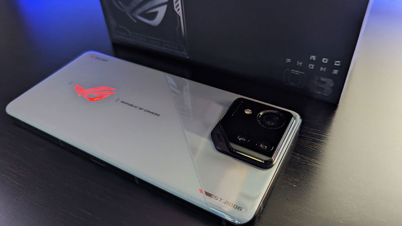 Rog Phone 8 Smartphone Review