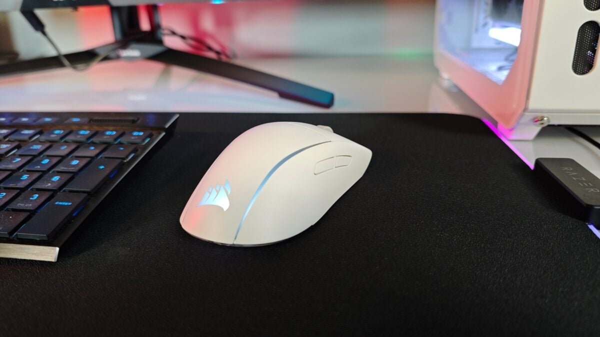 Corsair M75 Wireless Gaming Mouse Review