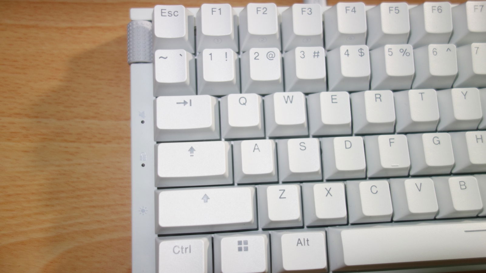Nzxt Function 2 Minitkl Keyboard Review Nzxt Function 2 Minitkl Keyboard Review