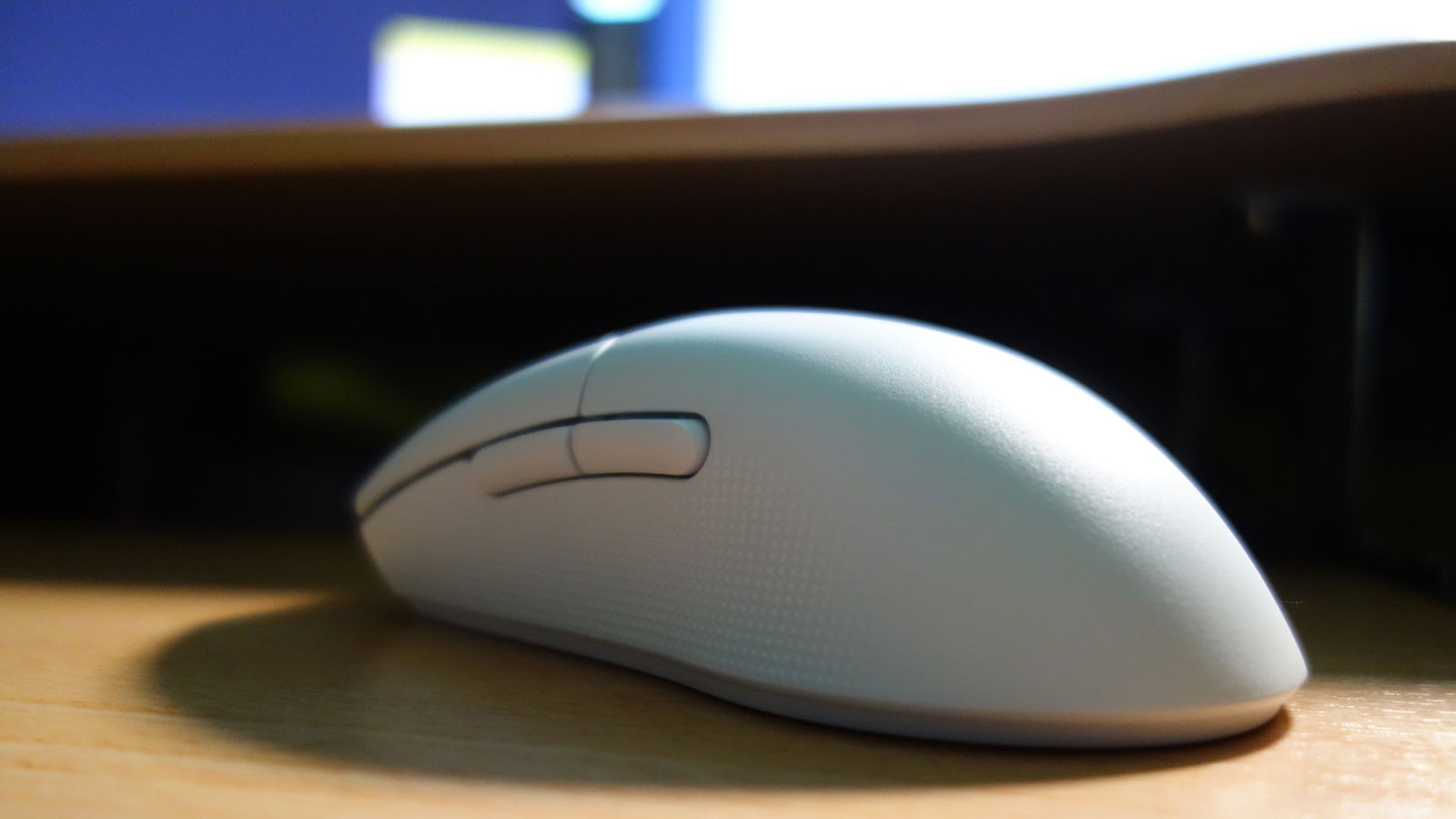 Nzxt Lift 2 Ergo Mouse Review Nzxt Lift 2 Ergo Wireless Mouse Review