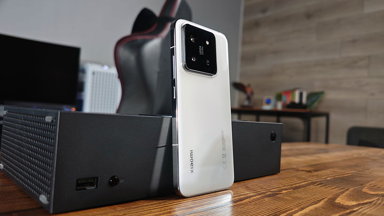 Xiaomi 14 Smartphone Review