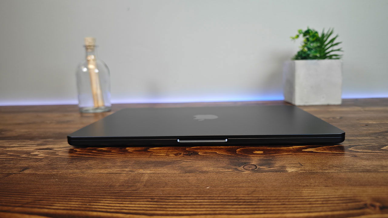 Macbook Air M3 13-Inch Laptop Review Macbook Air M3 13-Inch Laptop Review