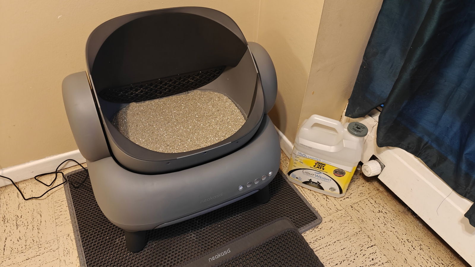 Neakasa M1 Automatic Litter Box Review