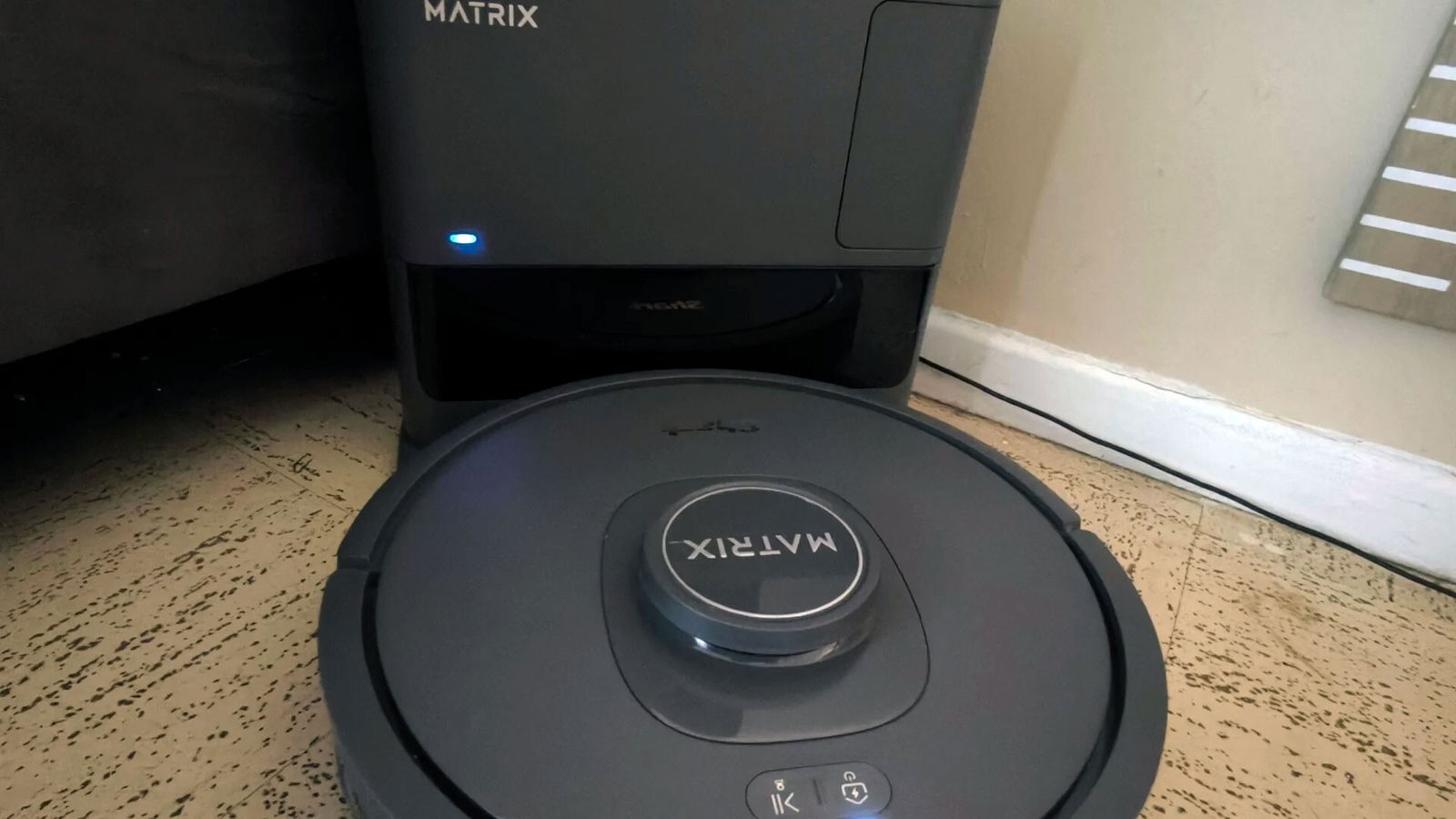 Shark Matrix Self-Emptying Robot Vacuum Review Shark Matrix Self-Emptying Robot Vacuum Review