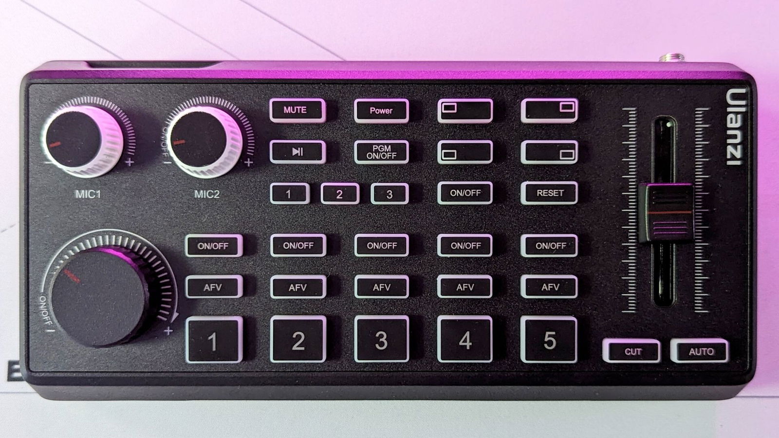 Ulanzi DD02 HD Live Stream Switcher Review - CGMagazine