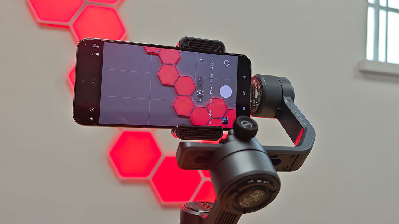 Zhiyun Smooth 5S Phone Gimbal Review Zhiyun Smooth 5S Phone Gimbal Review