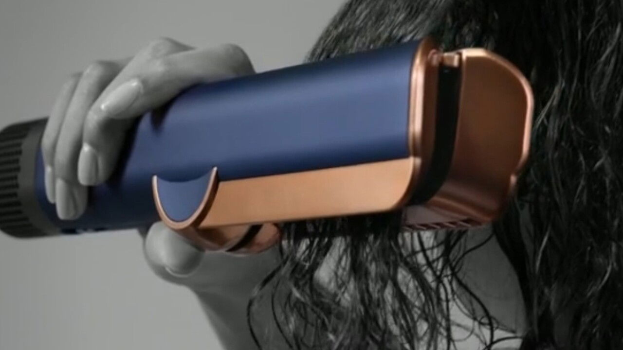 Dyson Wants You To Have A Happy Valentine'S Day Dyson Airstrait Review