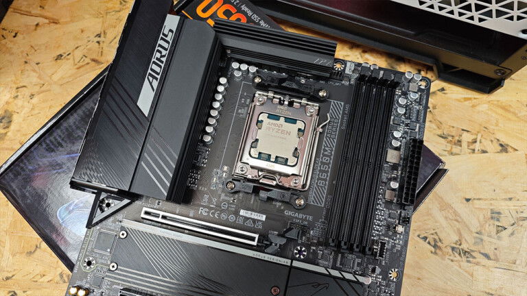 Gigabyte B650M Aorus Elite AX Motherboard Review