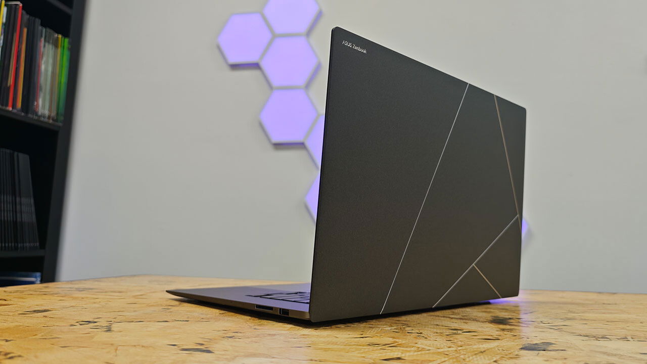 ASUS Zenbook S 16 Laptop Review