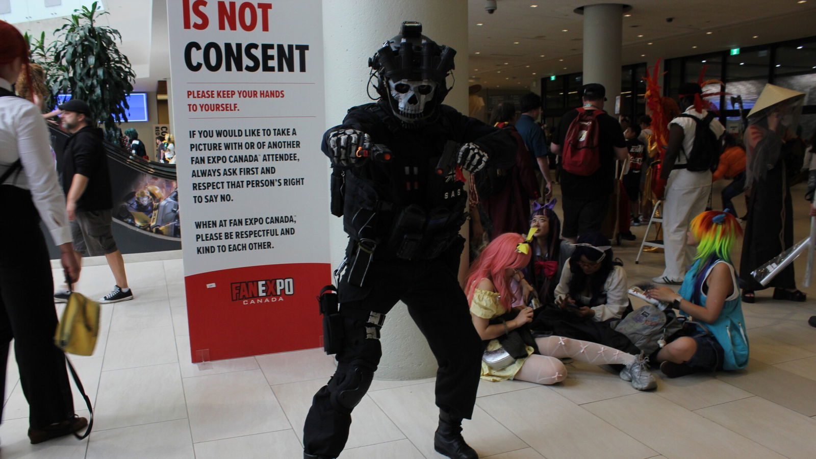 Fan Expo Canada 2024: A Gallery Of Cosplayers &Amp; The Con