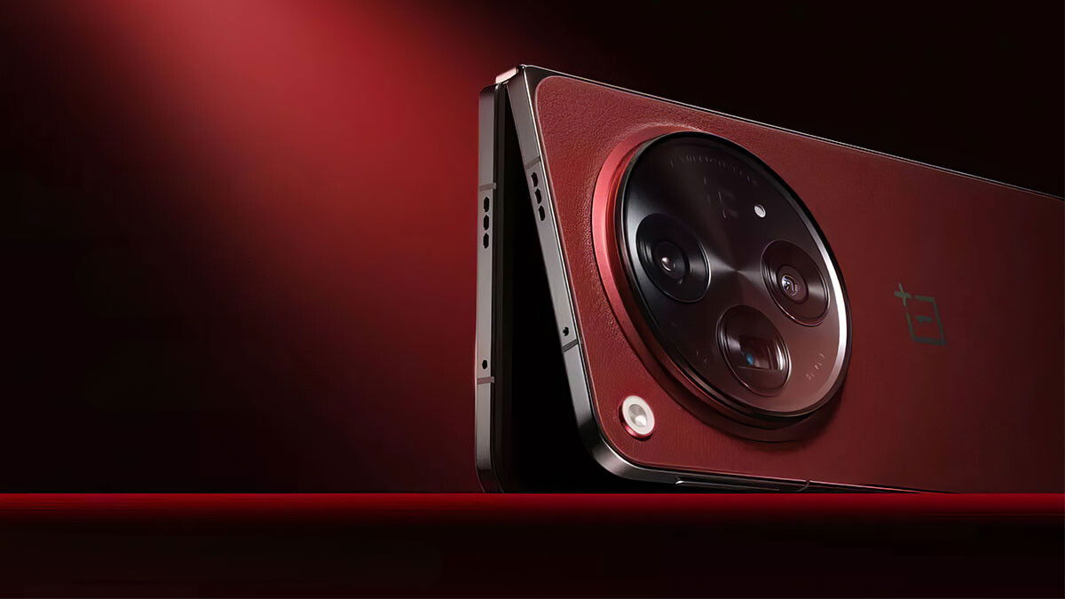 OnePlus Adds Some Color With The New Open Apex Edition in Crimson Shadow