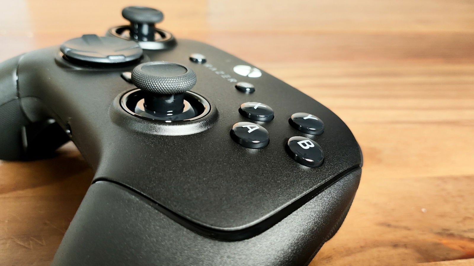 Razer Wolverine V3 Pro Wireless Controller Review