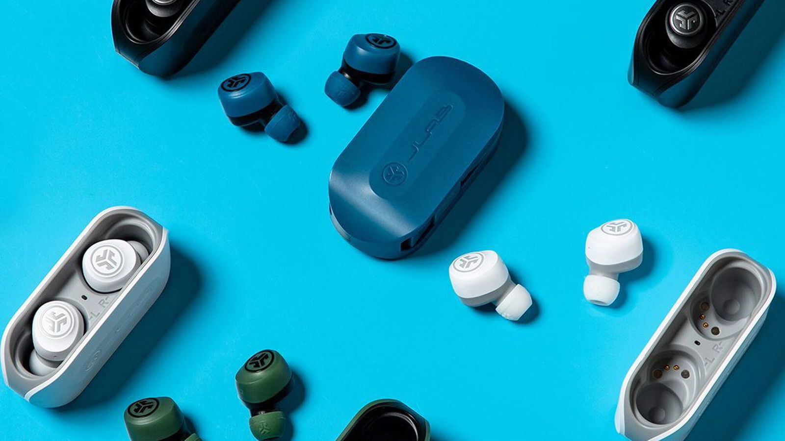 The Best Tech Gadgets Under $50 You Can Buy With An Amazon Gift Card The Best Tech Gadgets Under $50 You Can Buy With An Amazon Gift Card