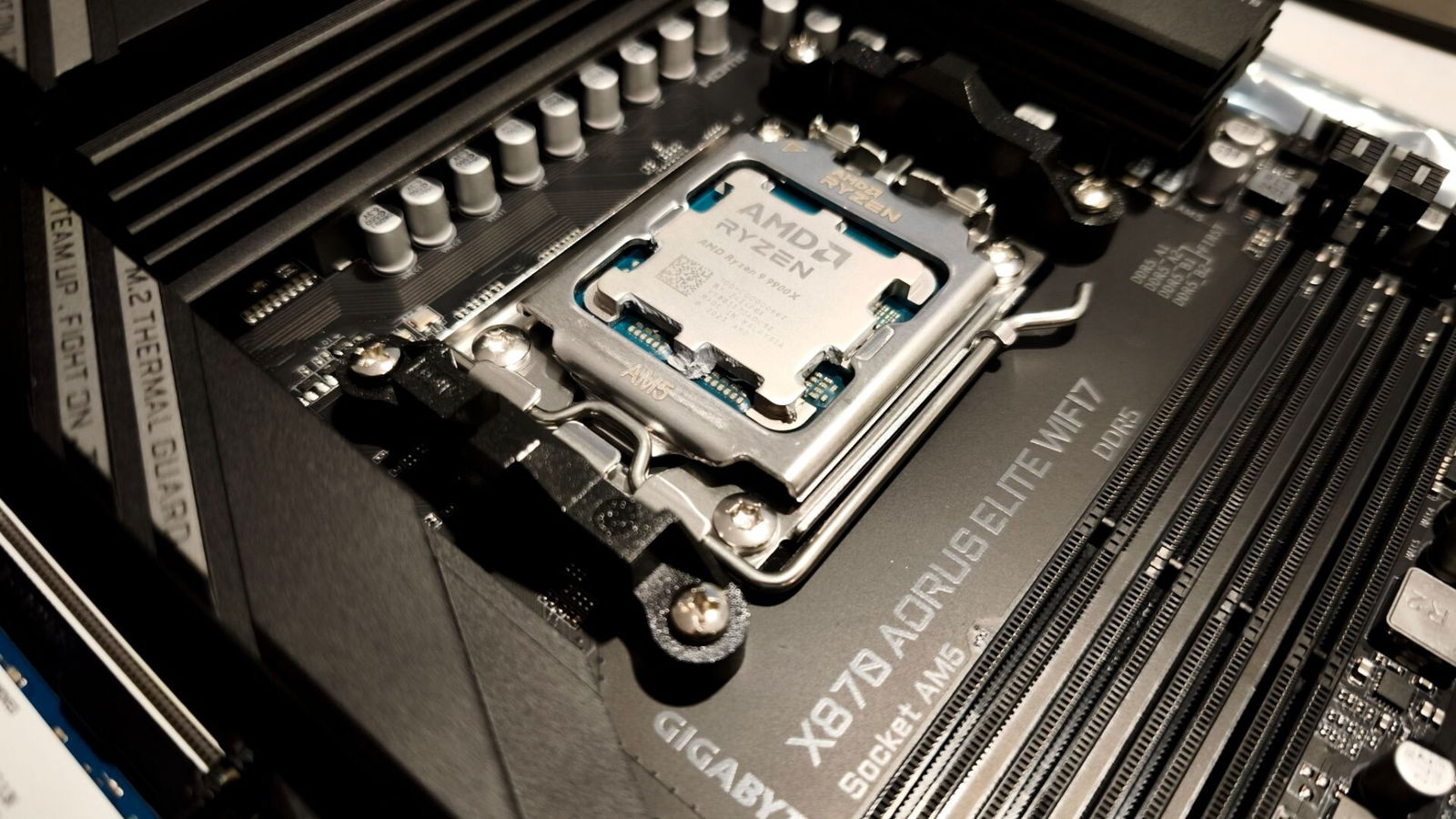 Gigabyte X870 Aorus Elite Wifi 7 Motherboard Review Gigabyte X870 Aorus Elite Wifi 7 Motherboard Review