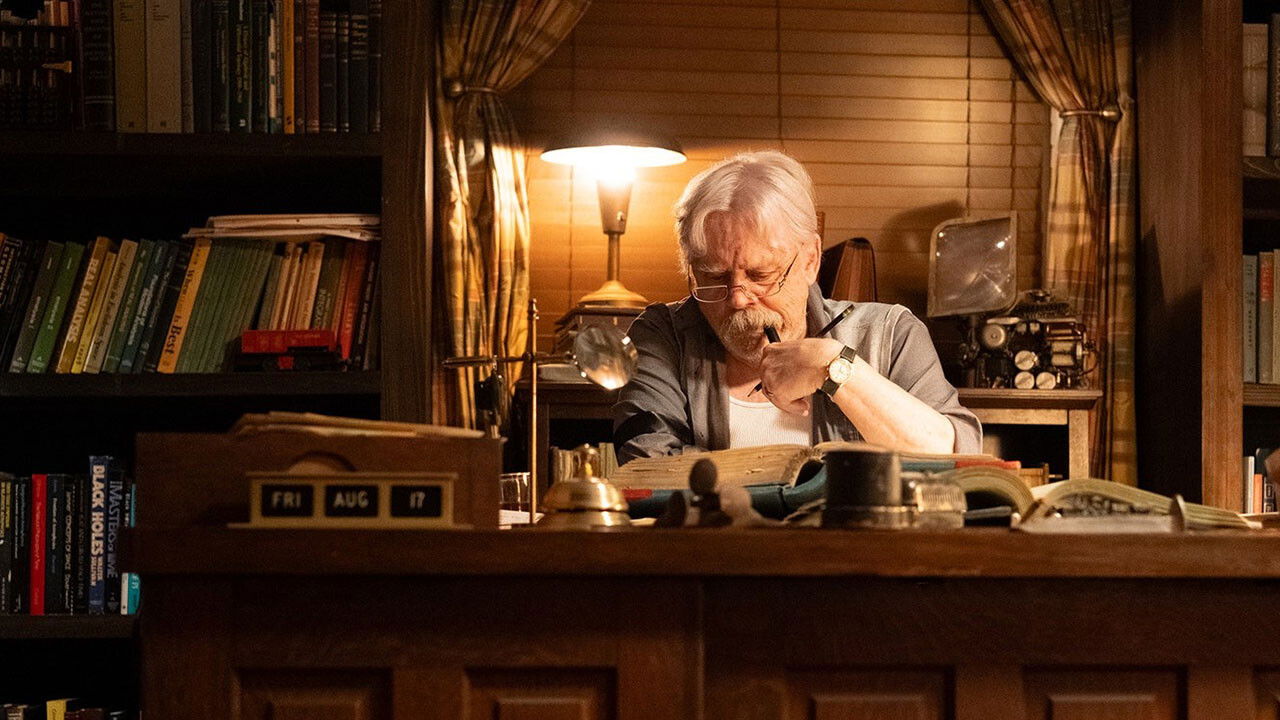 The Life Of Chuck Review  — Tiff 2024