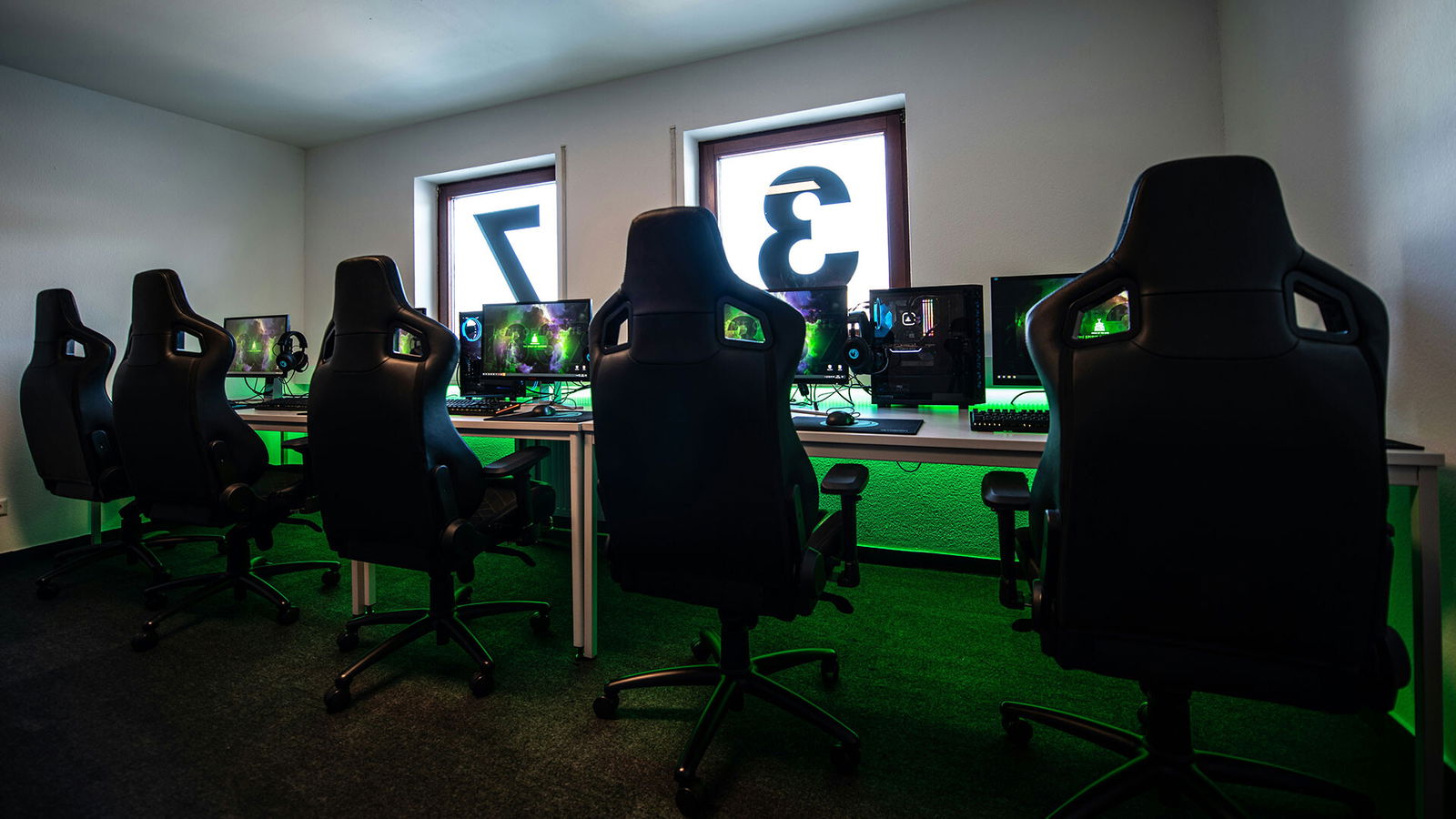 Traditional Gamers vs. Crypto Enthusiasts: The Diverging Appeal of Blockchain Games