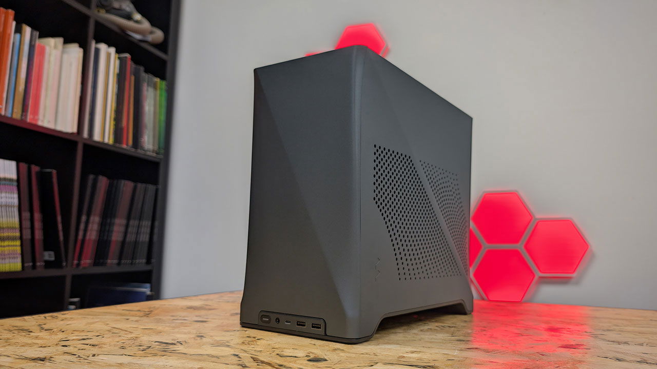 Fractal Design Era 2 Case Review