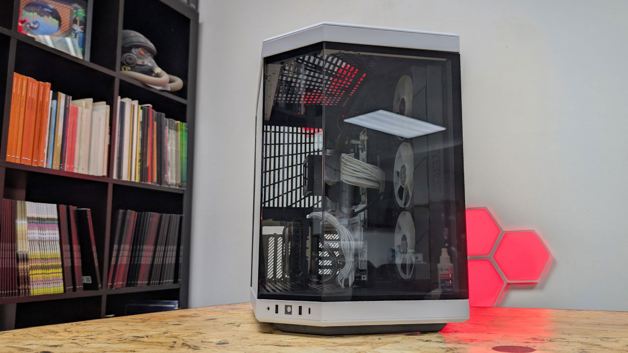 Hyte Y70 Pc Case Review