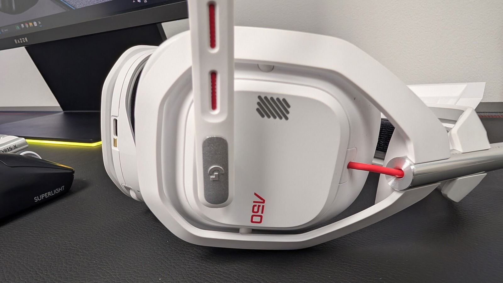 Logitech Astro A50 Gen 5 Gaming Headset Review Logitech Astro A50 Gen 5 Gaming Headset Review