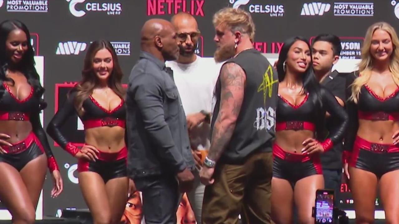 Mike Tyson And Jake Unleash 3Rd Viral Slap To The Internet &Amp; How To Watch The Netflix Event