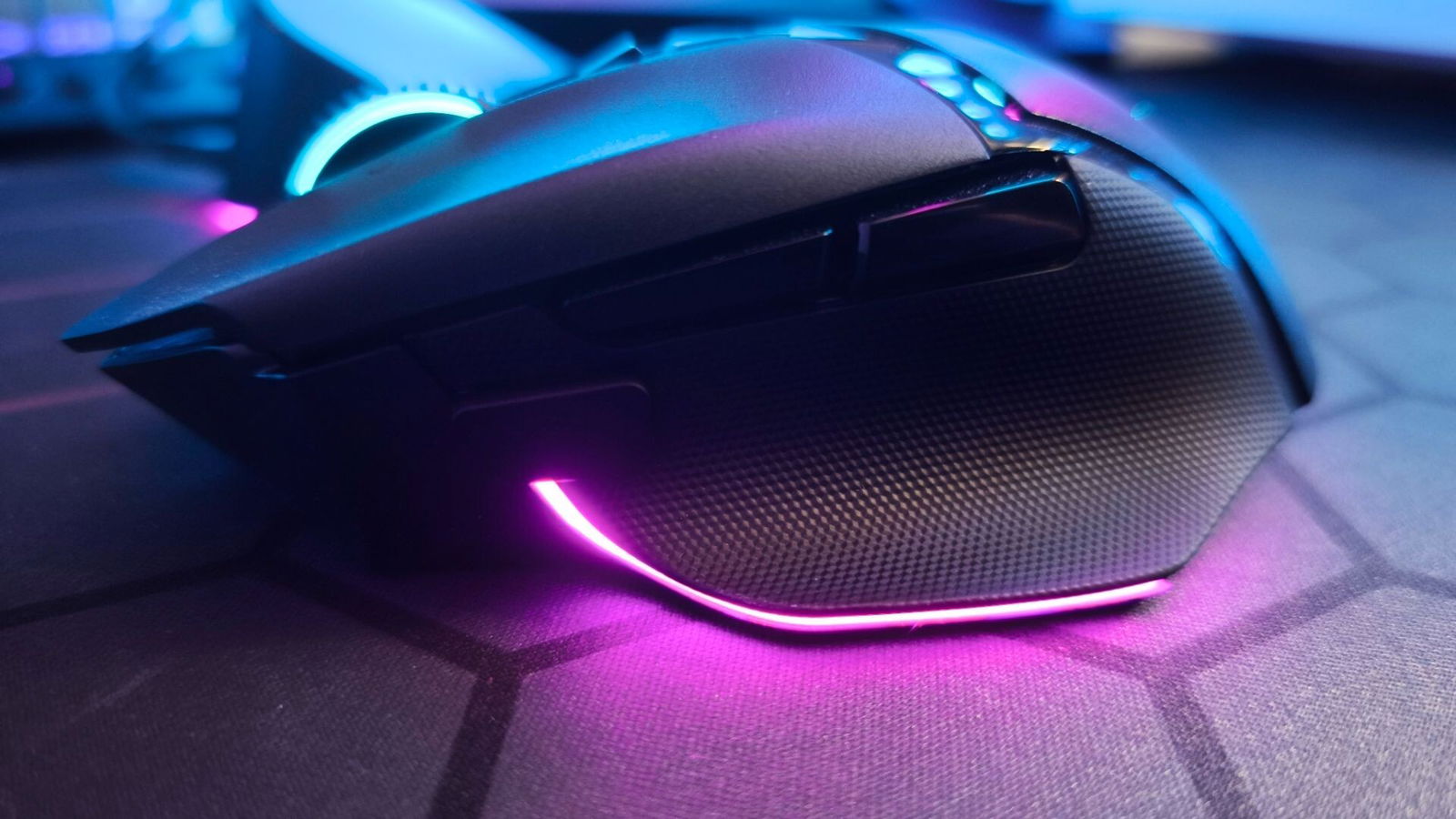 Razer Basilisk V3 Pro 35K Wireless Mouse Review