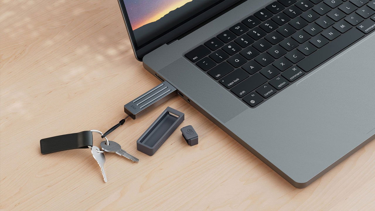 The Best Smartphone Accessories To Elevate Your Content Creation Game The Best Smartphone Accessories To Elevate Your Content Creation Game
