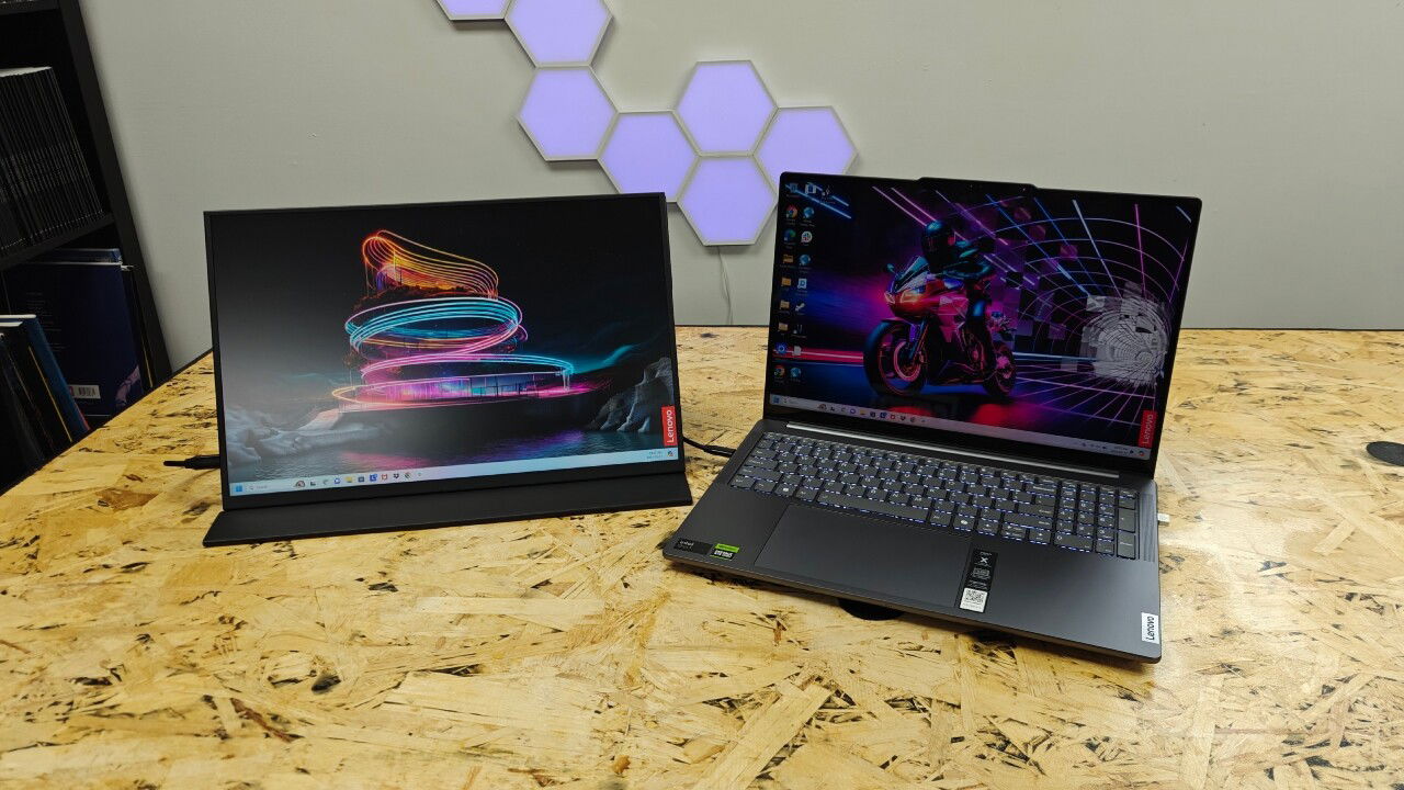 Uperfect Ugame K118 Portable Monitor Review