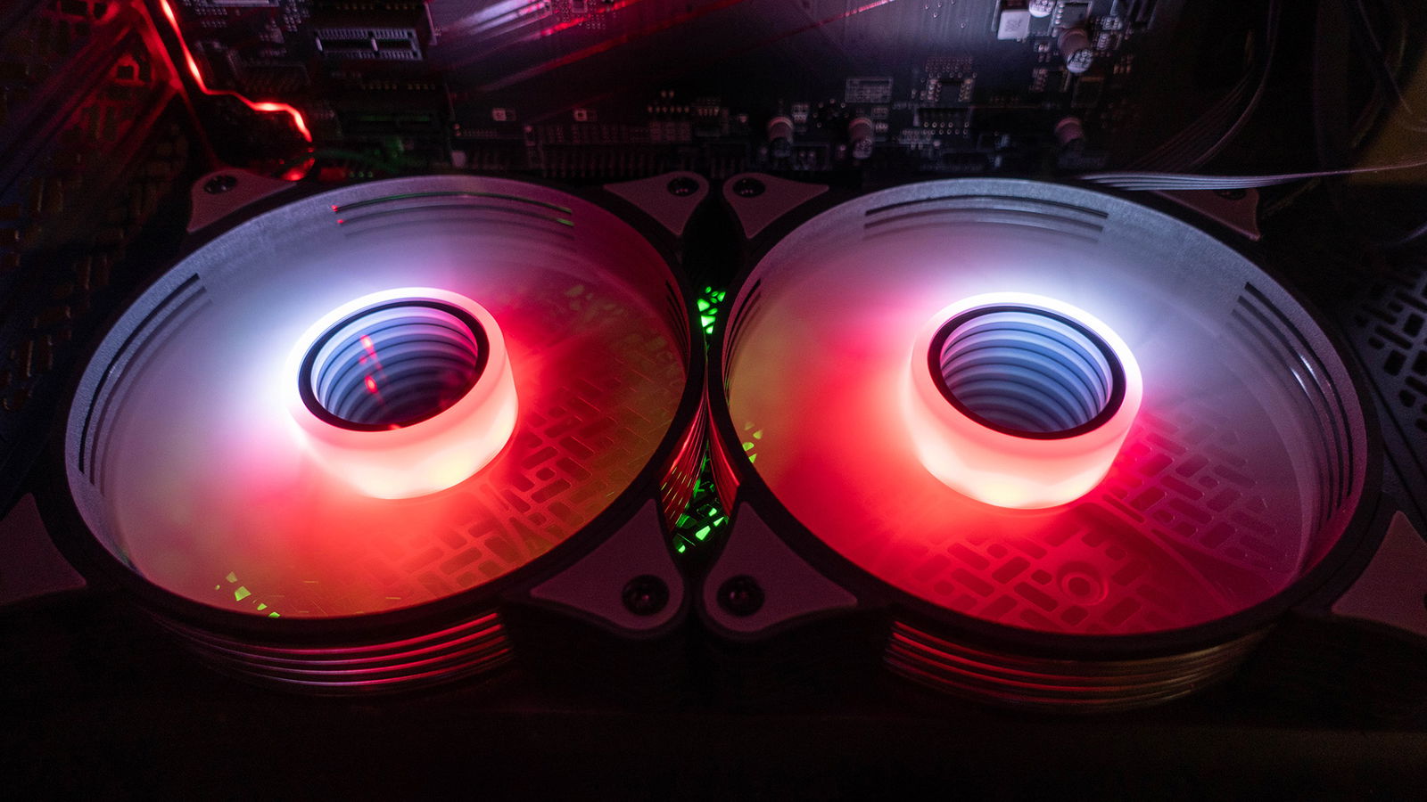 Gamemax Vista Coc Mid-Tower Pc Case Review