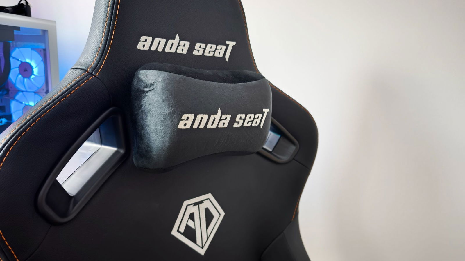 Anda Seat Kaiser 3 Pro Gaming Chair Review Anda Seat Kaiser 3 Pro Gaming Chair Review