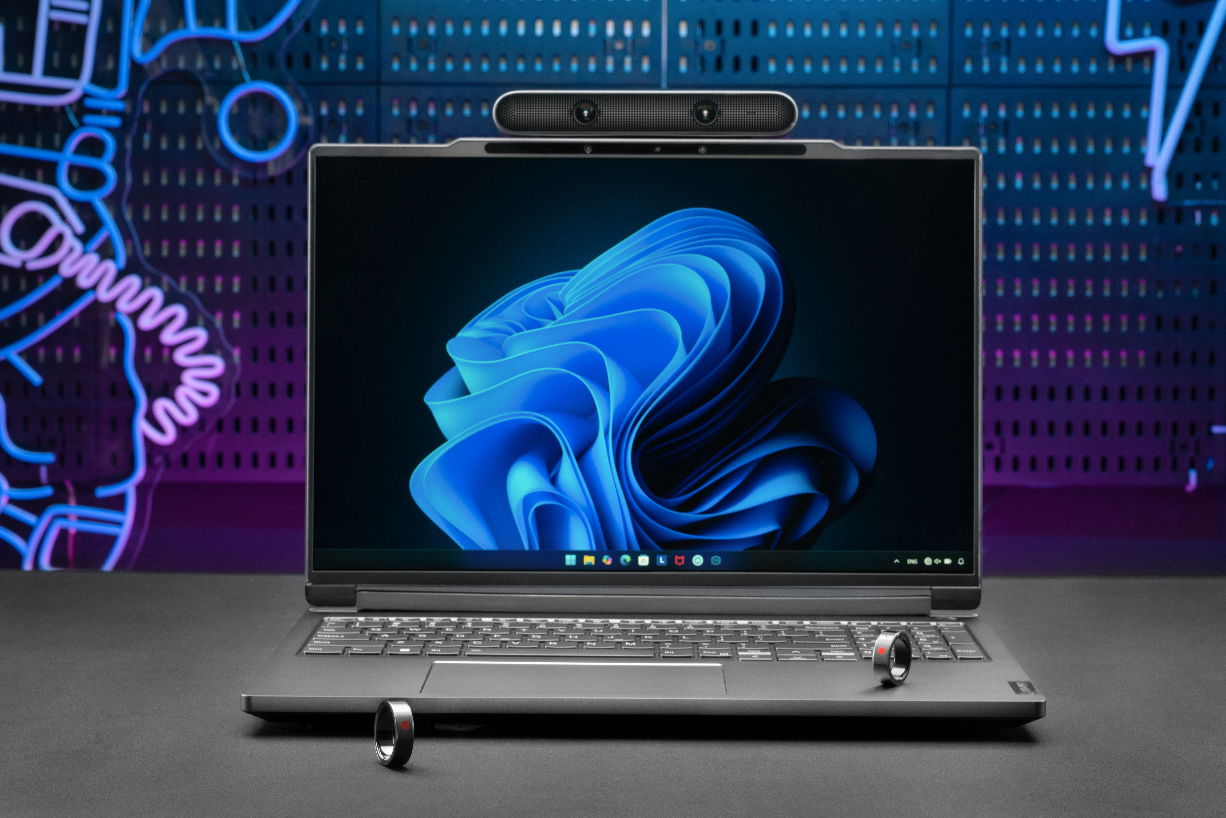 Mwc 2025: Lenovo Brings Proof Of Concept Devices In Spades