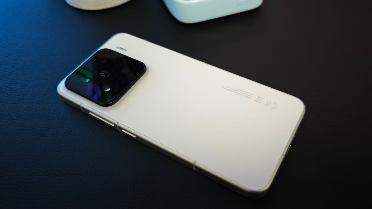 Xiaomi 15 Smartphone Review Xiaomi 15 Smartphone Review