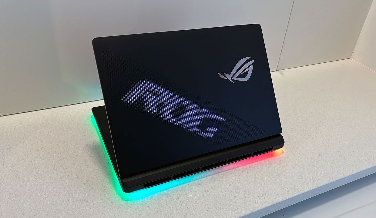 ASUS ROG ROG Strix SCAR 16 Laptop Review