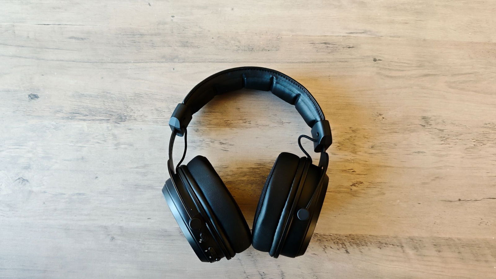 Cherry Xtrfy H3 Wireless Headset Review Cherry Xtrfy H3 Wireless Headset Review