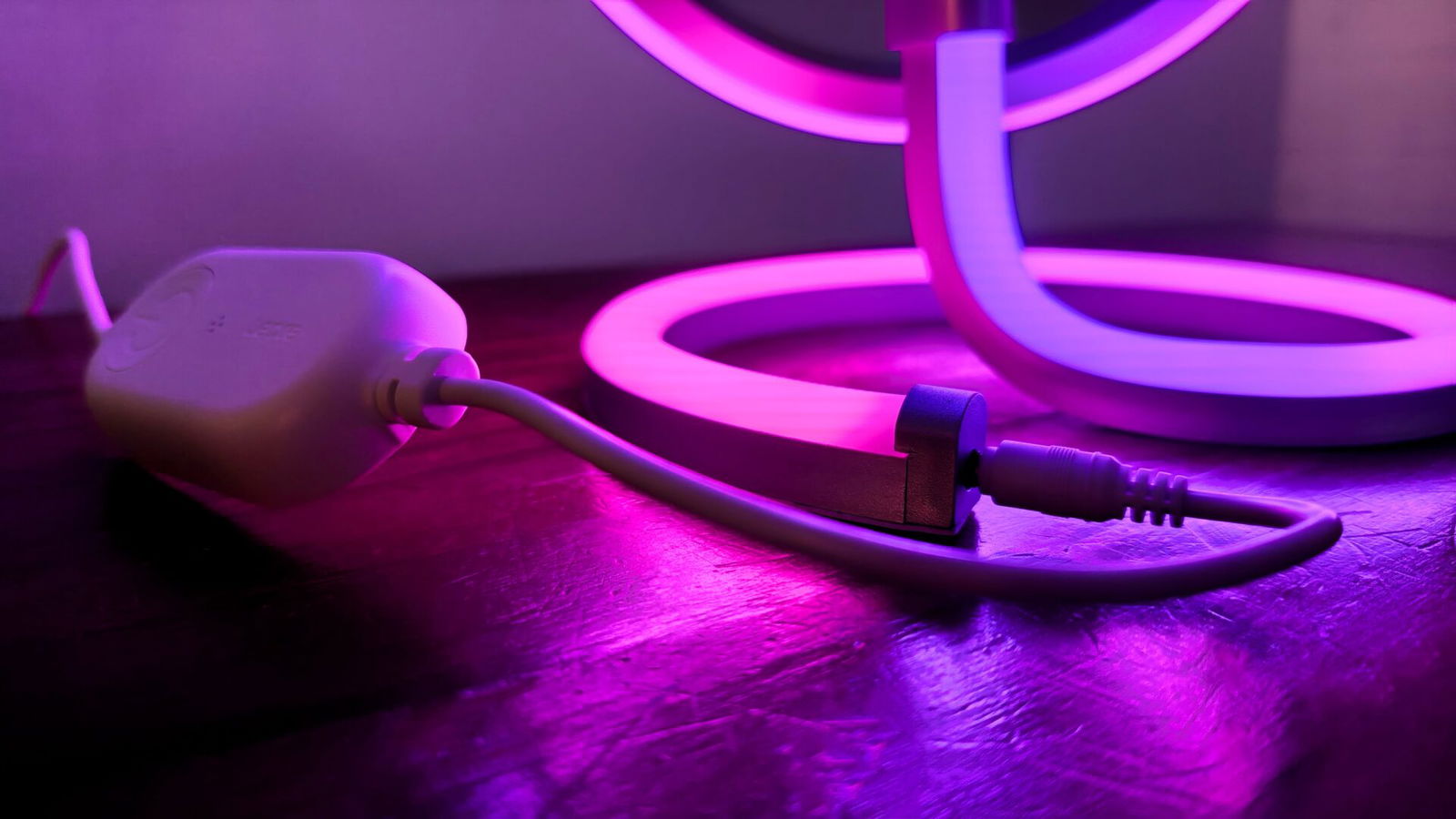 Lepro Tb2 Smart Led Table Light Review Lepro Tb2 Smart Led Table Light Review