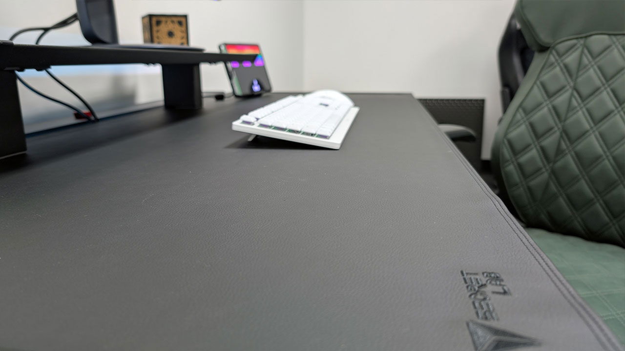 Secretlab Magnus Desk: Essential Add-Ons For A Cleaner, Smarter Workspace Secretlab’s Magnus Desk Ecosystem: 5 Essential Add-Ons For A Cleaner, Smarter Workspace