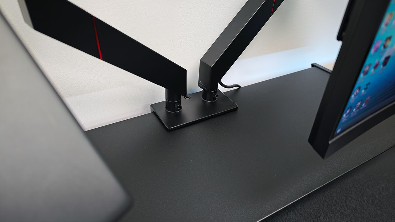 Secretlab Magnus Desk: Essential Add-Ons For A Cleaner, Smarter Workspace Secretlab’s Magnus Desk Ecosystem: 5 Essential Add-Ons For A Cleaner, Smarter Workspace