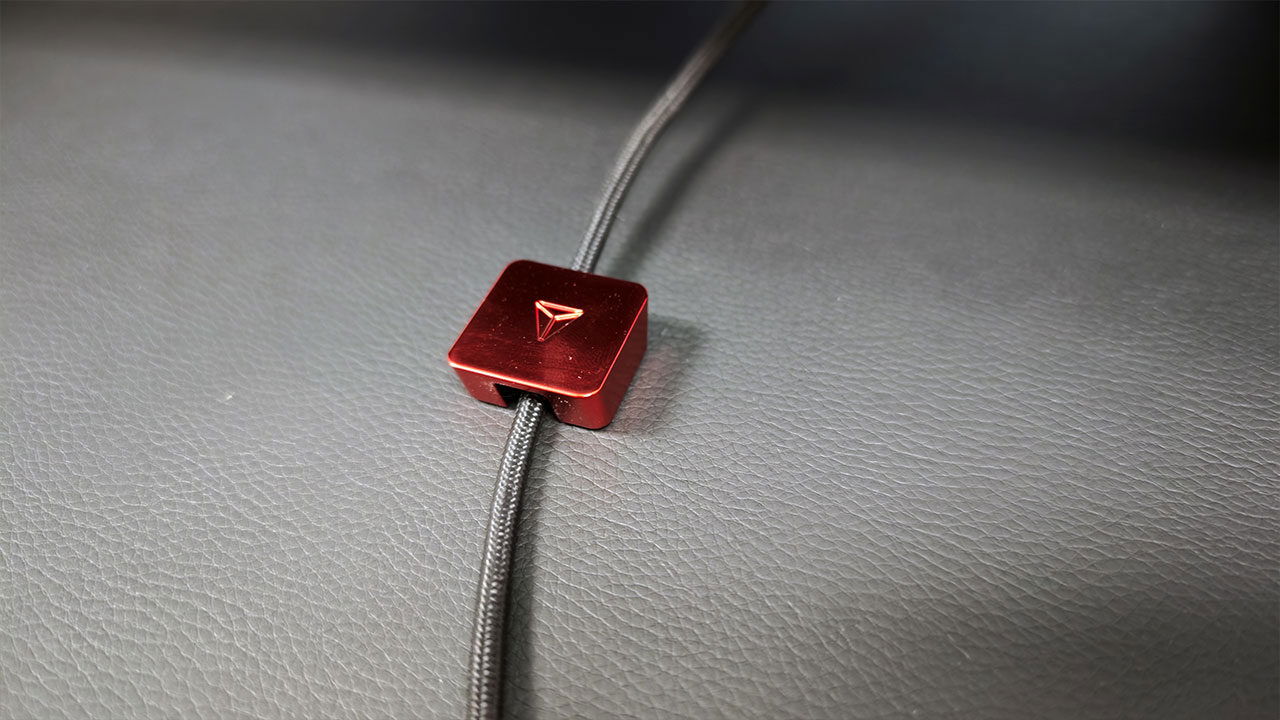 Secretlab Magnus Desk: Essential Add-Ons For A Cleaner, Smarter Workspace Secretlab’s Magnus Desk Ecosystem: 5 Essential Add-Ons For A Cleaner, Smarter Workspace