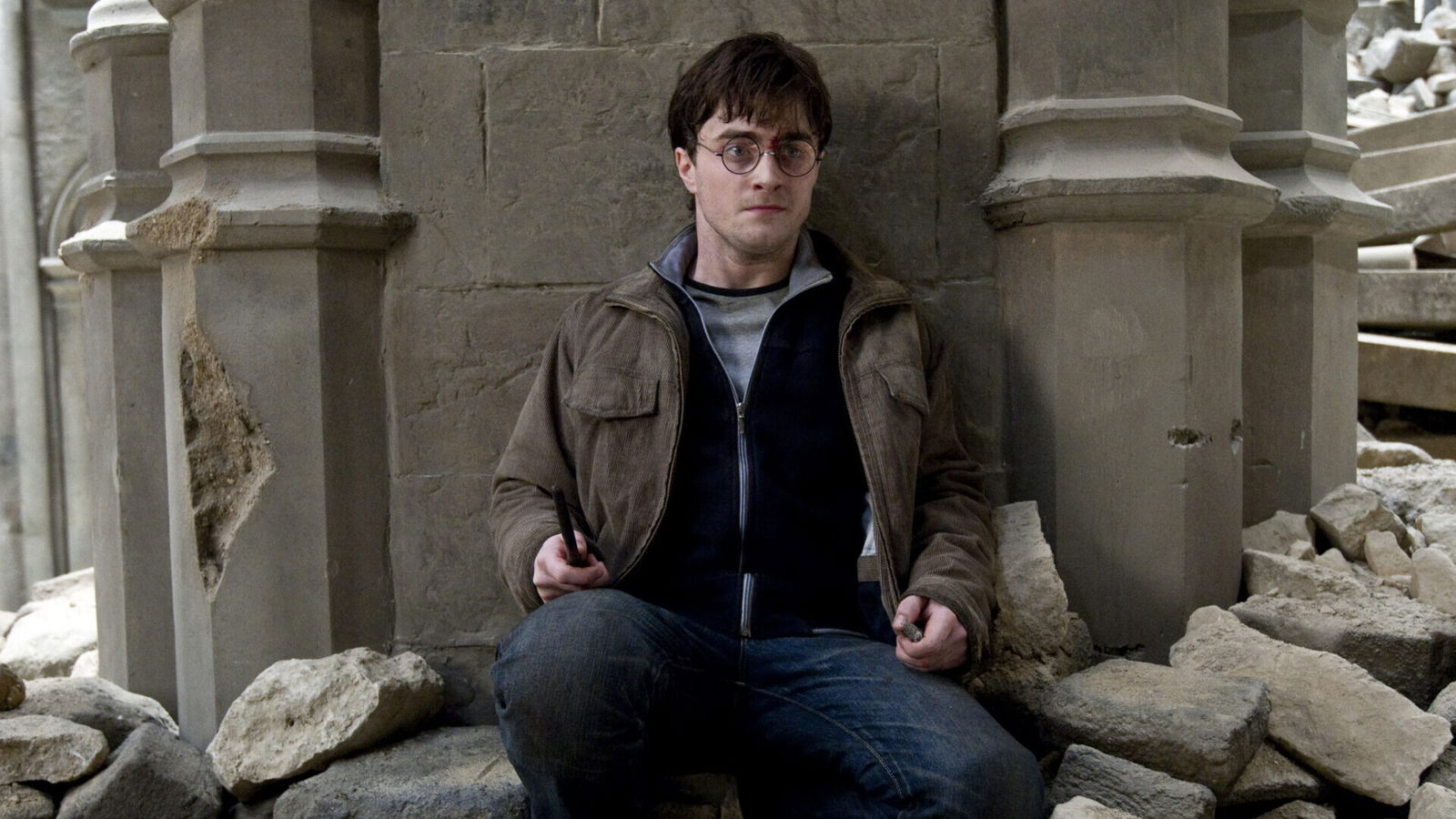 Harry Potter And The Deathly Hallows: Part 2 (2011) Review Harry Potter And The Deathly Hallows: Part 2 (2011) Review