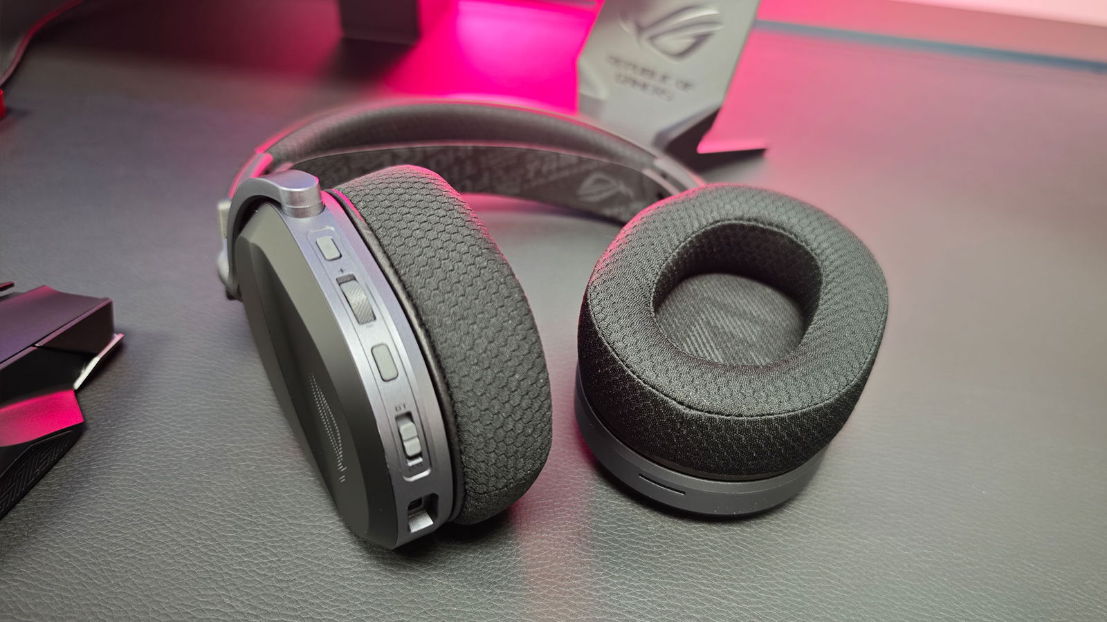 Asus Rog Pelta (Hardware) Review Asus Rog Pelta (Hardware) Review