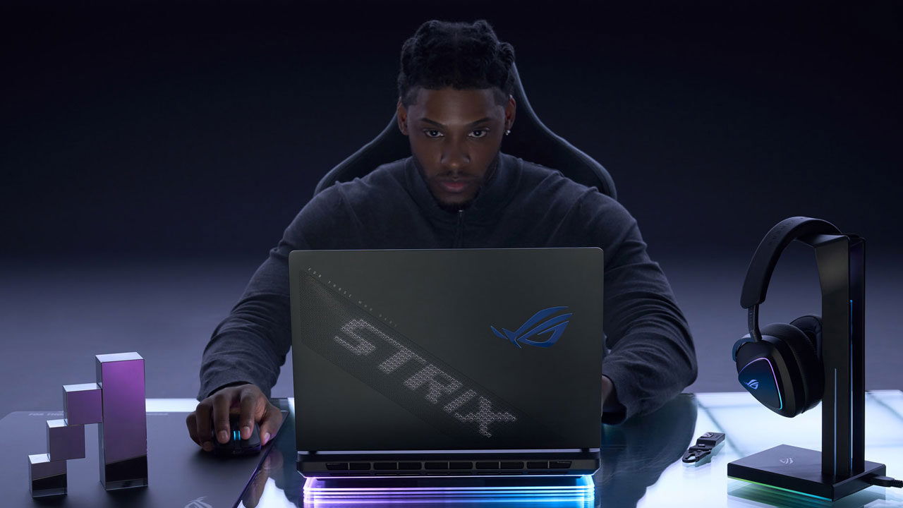 ASUS ROG Strix SCAR 18 (G835) Gaming Laptop Review