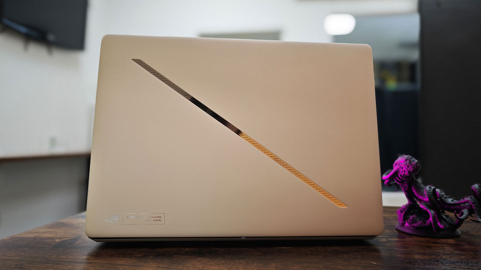 Asus Rog Zephyrus G14 2025 Laptop Review