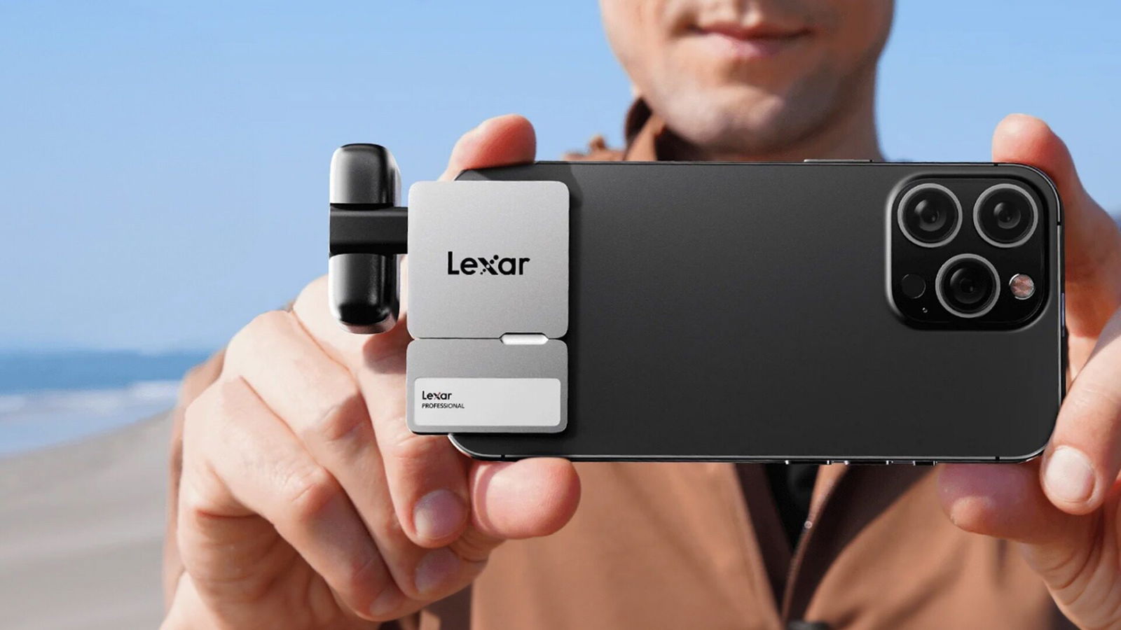 Top Accessories To Improve Smartphone Functionality