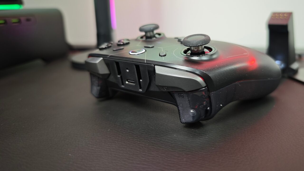 Gamesir Cyclone 2 Multiplatform Controller Review Gamesir Cyclone 2 Multiplatform Controller Review