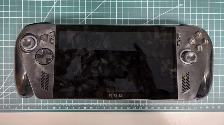 First Asus Xbox Handheld Pics Leak From Fcc, Alongside Rog Ally 2 First Asus Xbox Handheld Pics Leak From Fcc, Alongside Rog Ally 2
