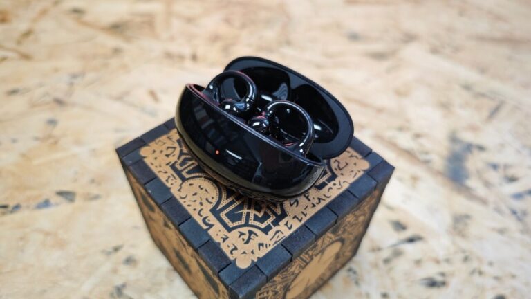 Edifier LolliCliP Open-ear True Wireless Noise Cancelling Earbuds Review