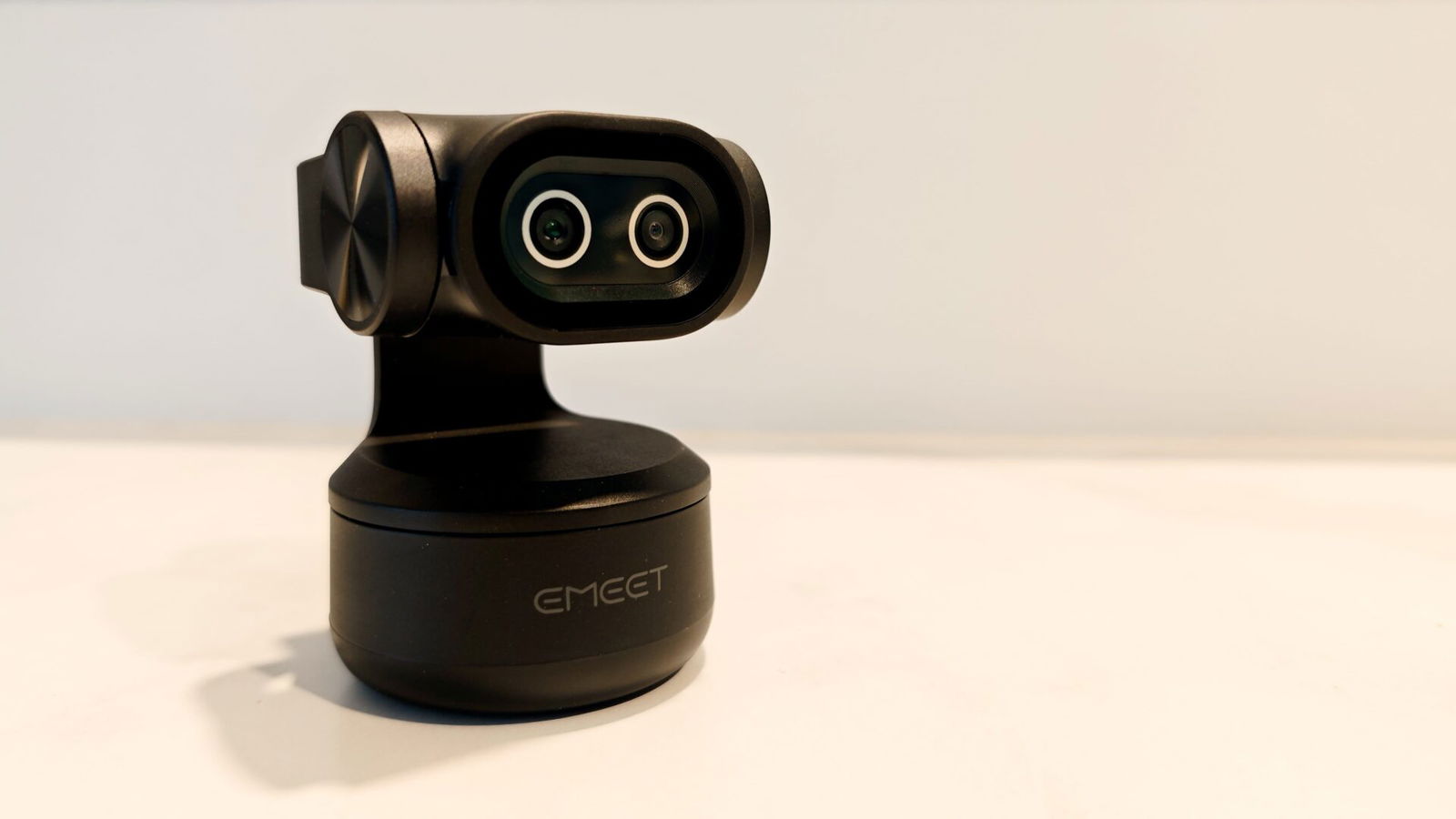 Emeet Pixy Webcam Review Emeet Pixy Webcam Review