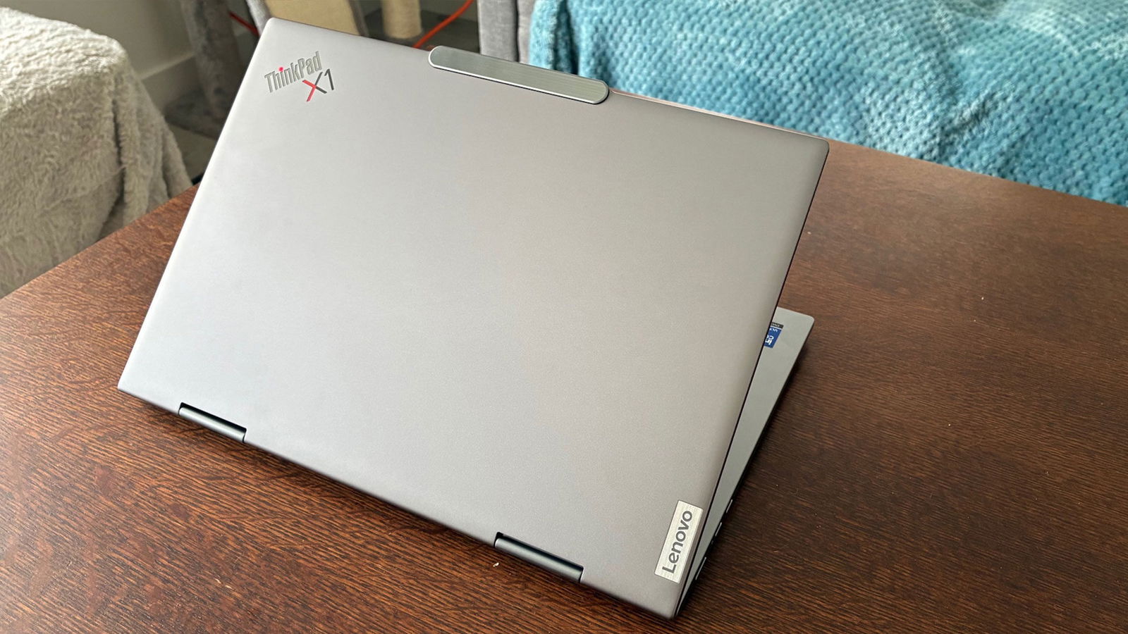 Lenovo Thinkpad X1 2-In-1 Aura Edition Laptop Review Lenovo Thinkpad X1 2-In-1 Aura Edition Laptop Review