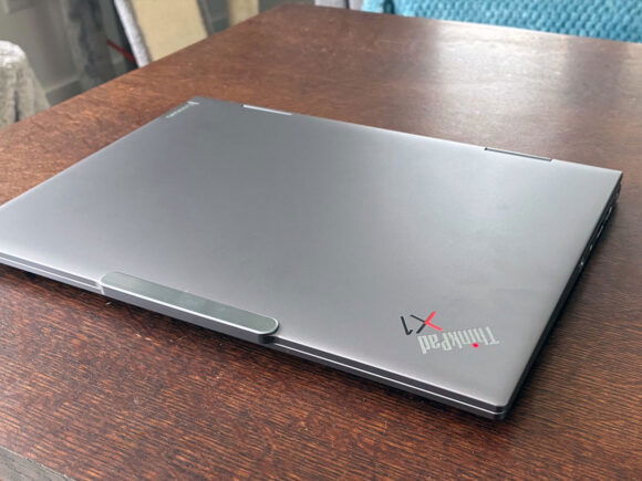 Lenovo Thinkpad X1 2-in-1 Aura Edition Laptop Review